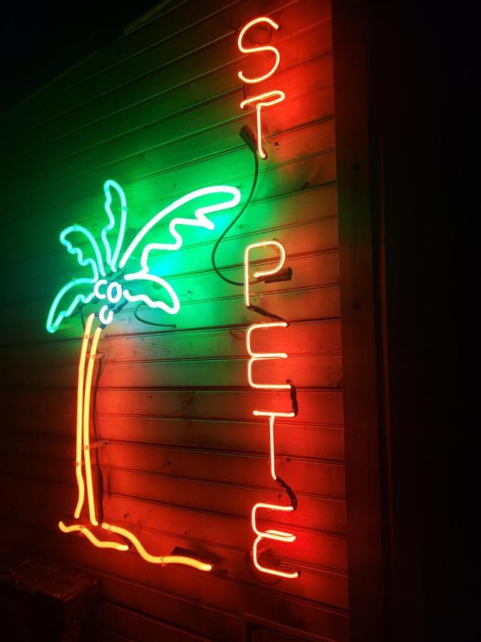 World Solo Travel'S Welcomed At St Pete Home St. Petersburg Exterior foto